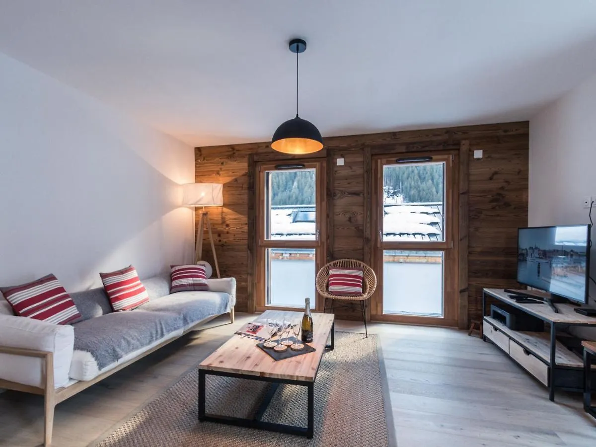 Appartement Duplex Au Centre De Chamonix Avec Wifi Et Parking - Fr-1-343-189 Apartment